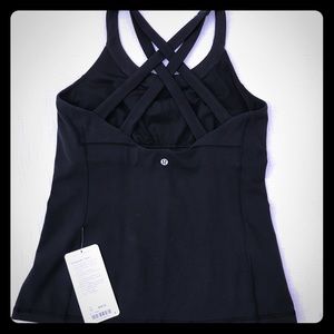 NWT 10 Lululemon Enhearten tank